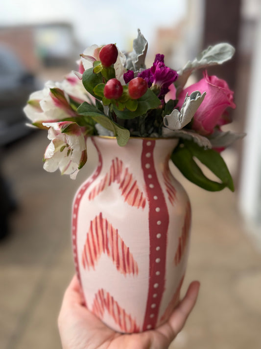 Galentine’s Painted Vase Night